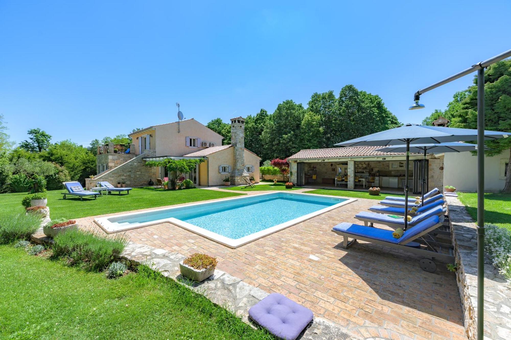 Villa Lipa Krnica Exteriör bild